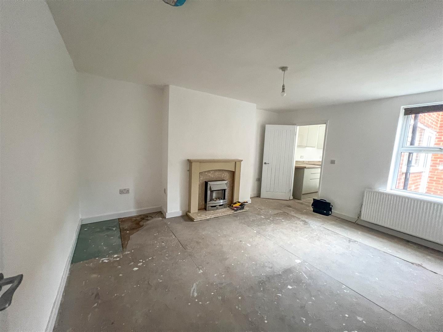 2 Bedroom Flat - Purpose Built